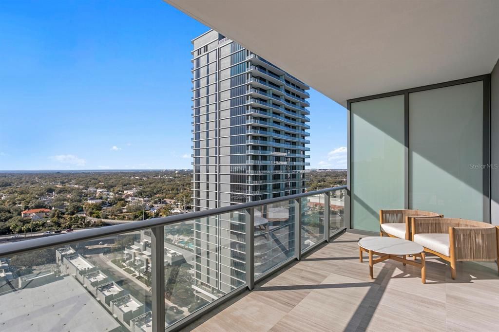 For Rent: $25,000 (3 beds, 3 baths, 2937 Square Feet)