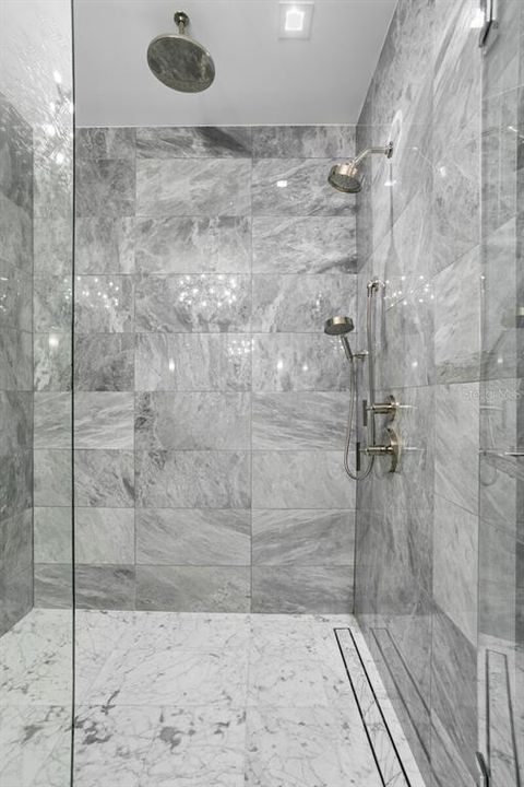 For Rent: $25,000 (3 beds, 3 baths, 2937 Square Feet)