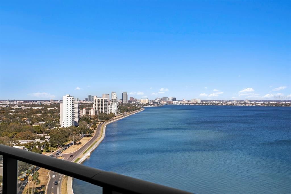 For Rent: $25,000 (3 beds, 3 baths, 2937 Square Feet)