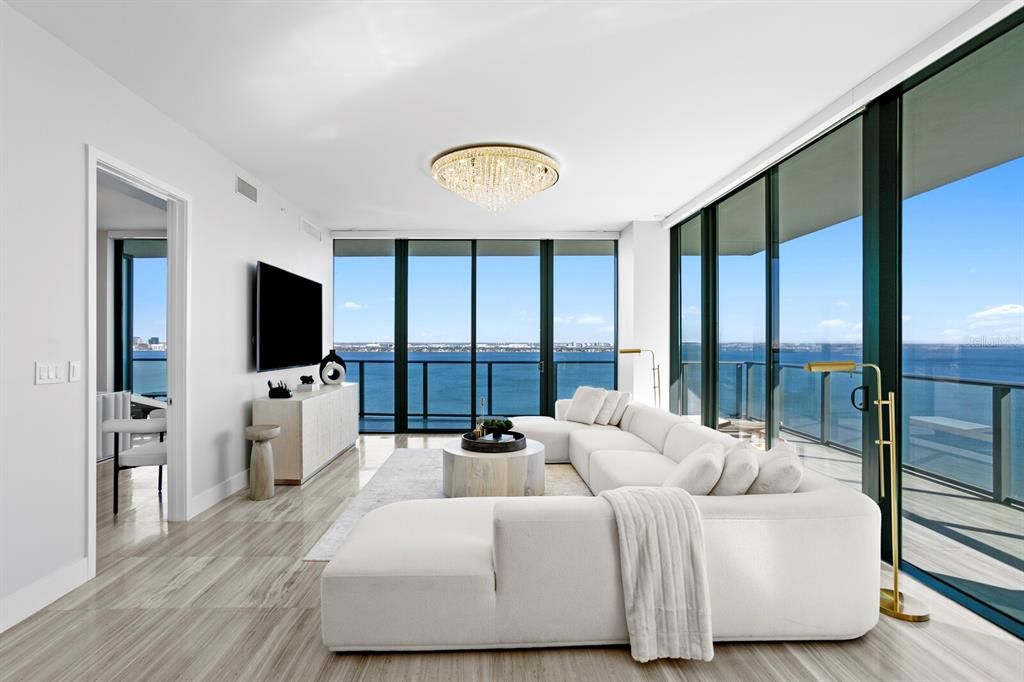 For Rent: $25,000 (3 beds, 3 baths, 2937 Square Feet)
