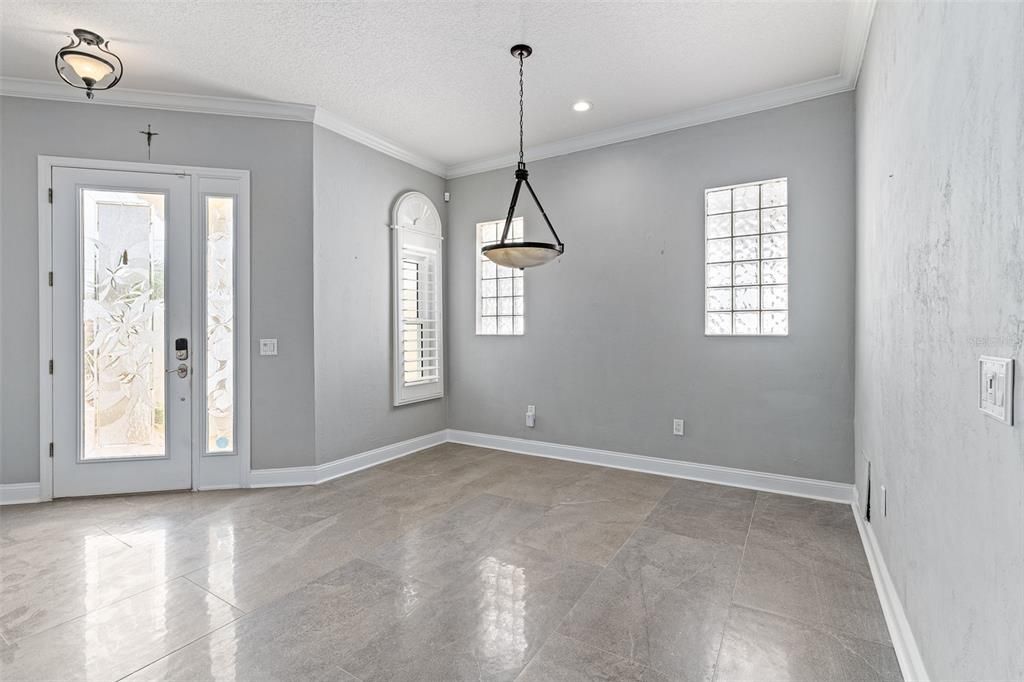 Active With Contract: $799,000 (3 beds, 2 baths, 2058 Square Feet)