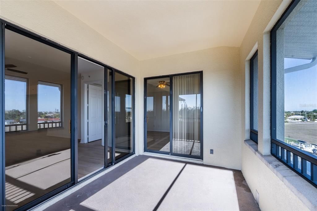 Active With Contract: $1,850 (3 beds, 2 baths, 1813 Square Feet)