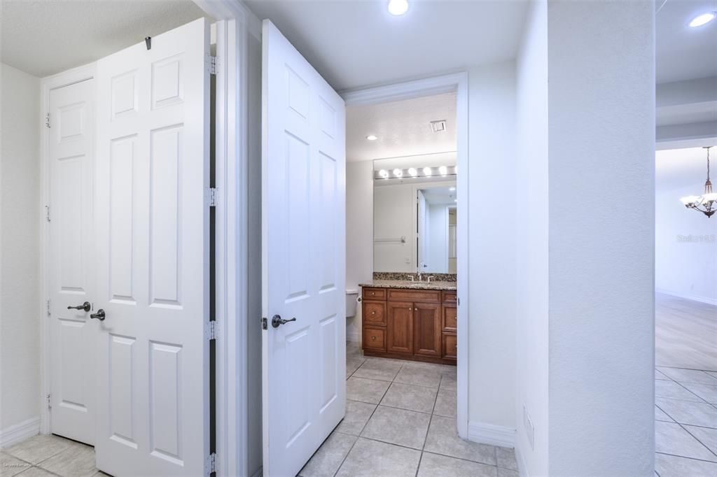 Active With Contract: $1,850 (3 beds, 2 baths, 1813 Square Feet)