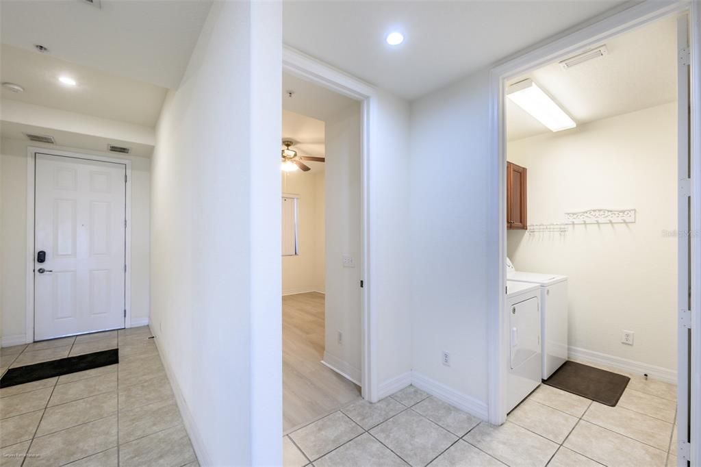 Active With Contract: $1,850 (3 beds, 2 baths, 1813 Square Feet)