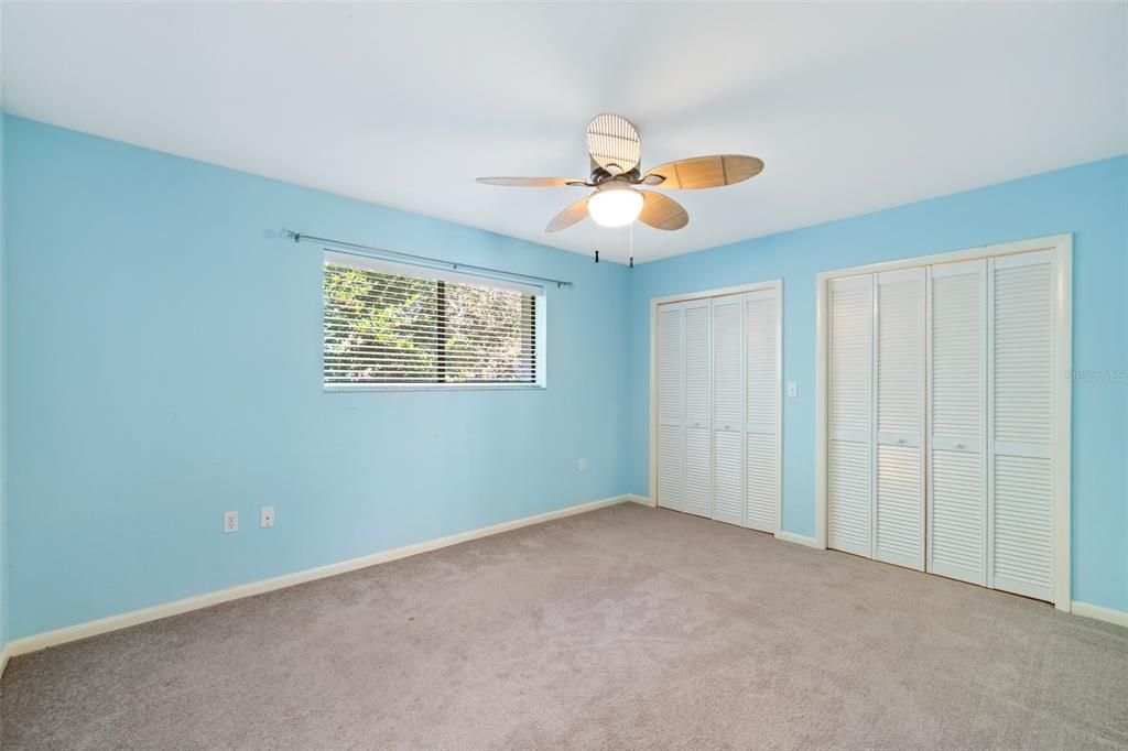 For Sale: $729,000 (4 beds, 3 baths, 3348 Square Feet)