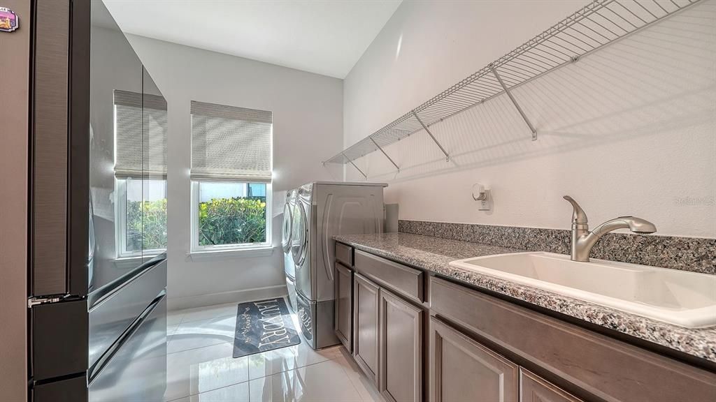 For Sale: $2,200,000 (4 beds, 4 baths, 4877 Square Feet)