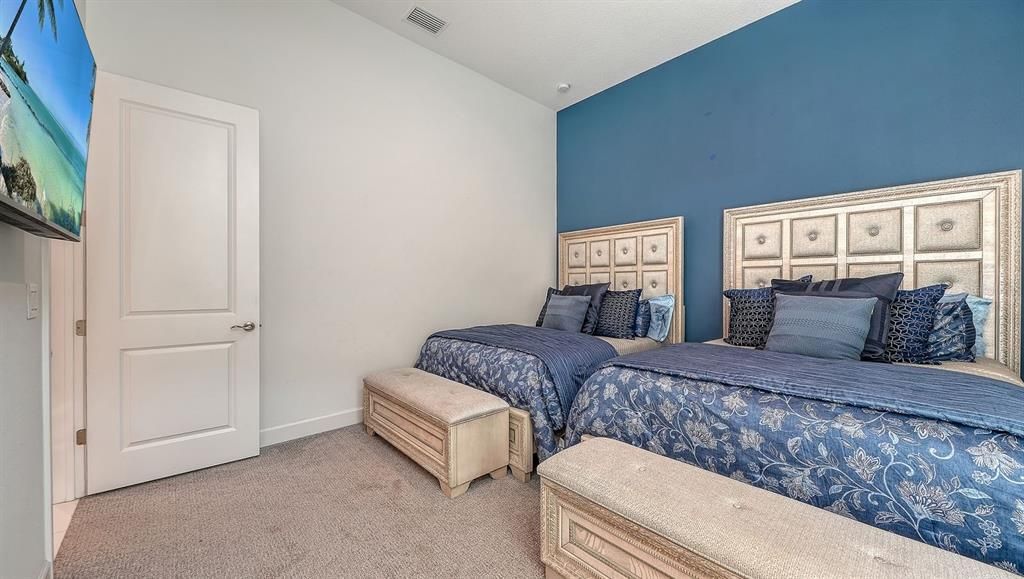 For Sale: $2,200,000 (4 beds, 4 baths, 4877 Square Feet)