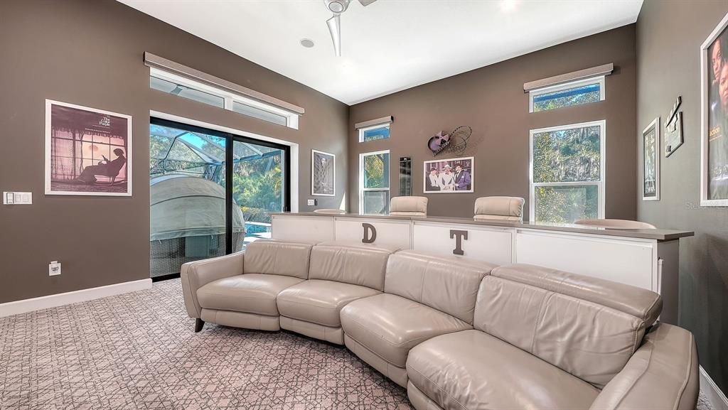 For Sale: $2,200,000 (4 beds, 4 baths, 4877 Square Feet)