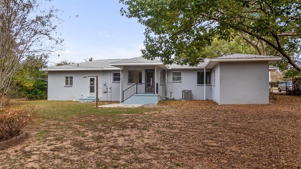 For Sale: $334,900 (3 beds, 2 baths, 1667 Square Feet)