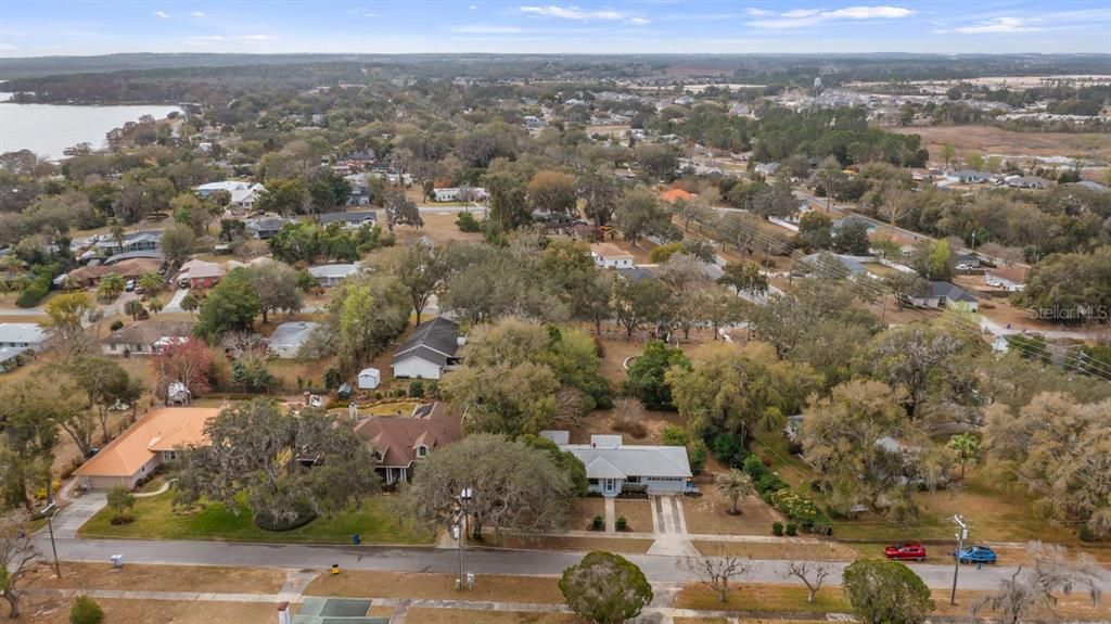 For Sale: $334,900 (3 beds, 2 baths, 1667 Square Feet)