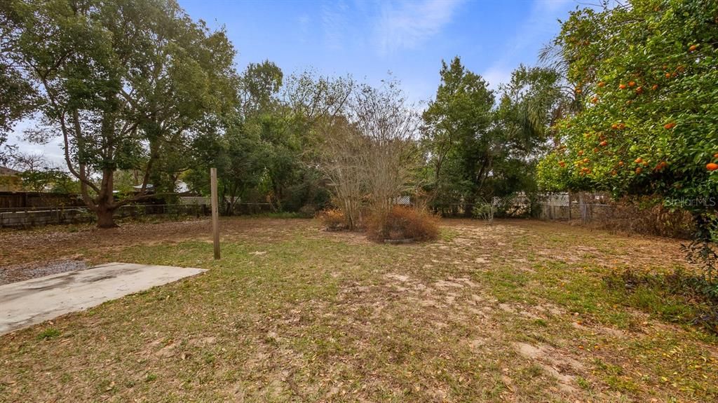 For Sale: $334,900 (3 beds, 2 baths, 1667 Square Feet)