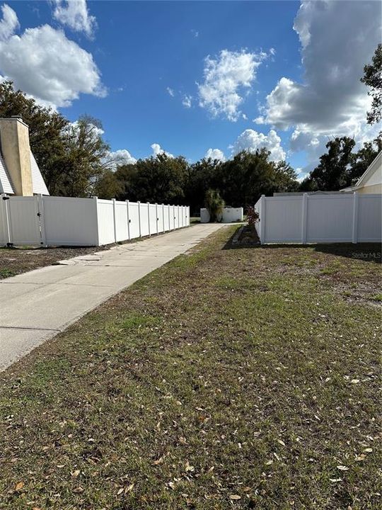 En Venta: $195,000 (0.75 acres)