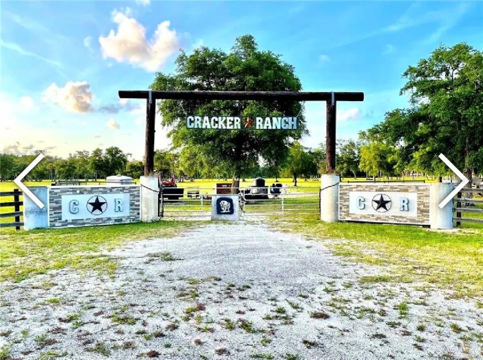 На продажу: $4,500,000 (34.27 acres)