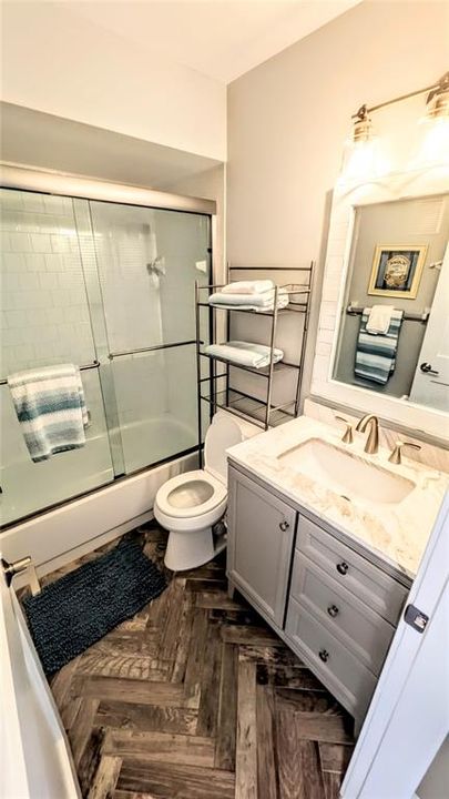 For Rent: $4,300 (2 beds, 2 baths, 1096 Square Feet)