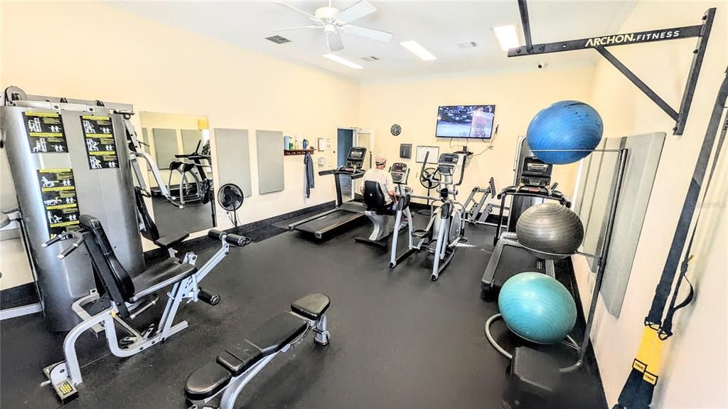 For Rent: $4,300 (2 beds, 2 baths, 1096 Square Feet)