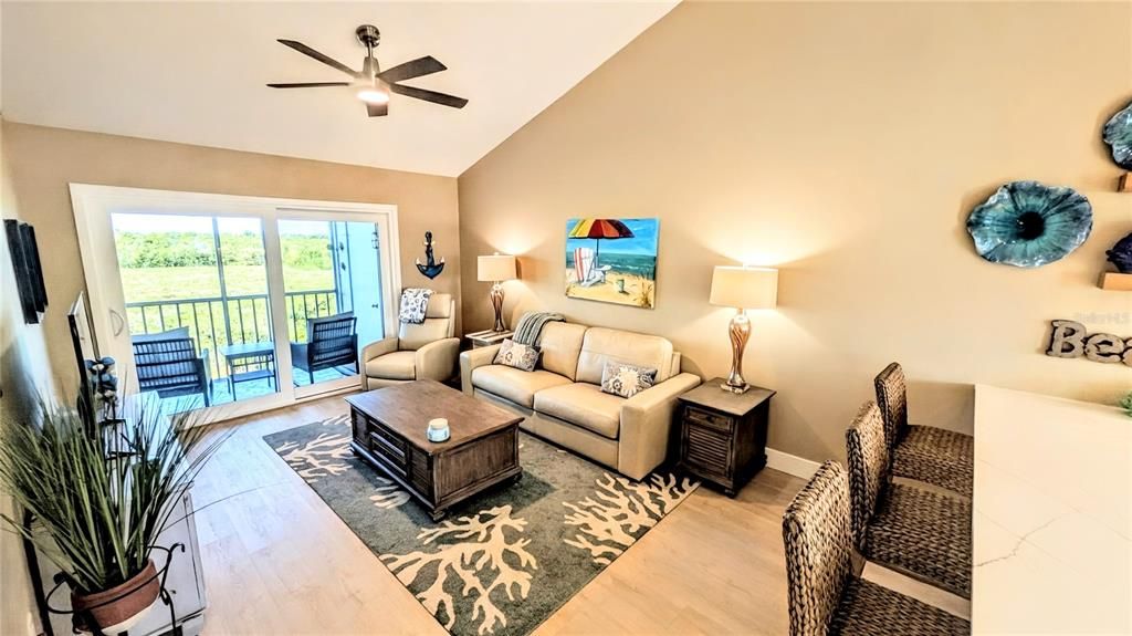 For Rent: $4,300 (2 beds, 2 baths, 1096 Square Feet)