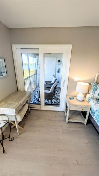 For Rent: $4,300 (2 beds, 2 baths, 1096 Square Feet)