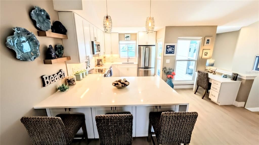 For Rent: $4,300 (2 beds, 2 baths, 1096 Square Feet)
