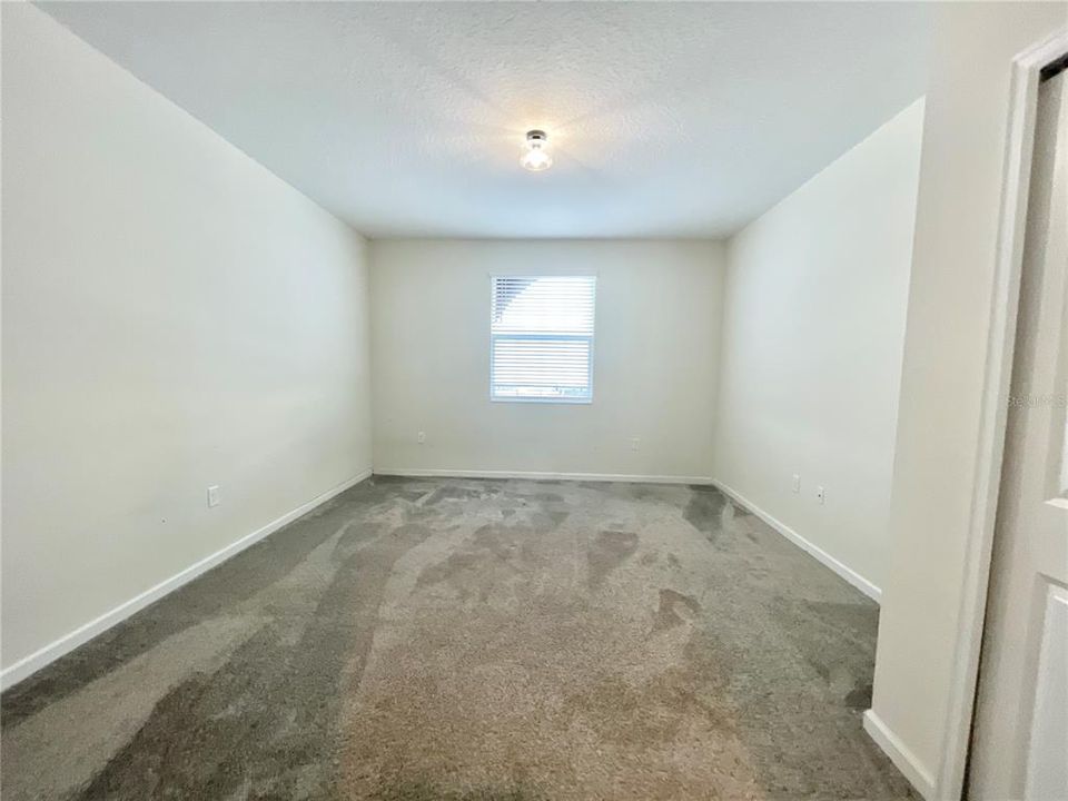 For Rent: $3,099 (5 beds, 4 baths, 3193 Square Feet)