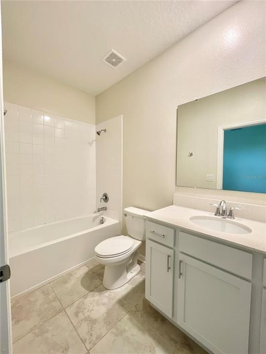 For Rent: $3,099 (5 beds, 4 baths, 3193 Square Feet)