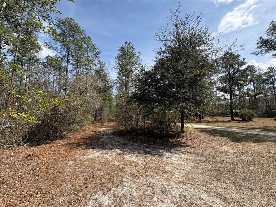 En Venta: $124,900 (5.00 acres)