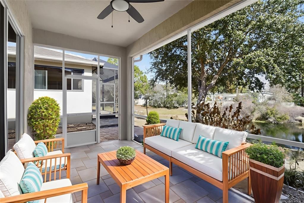 For Sale: $334,900 (2 beds, 2 baths, 1749 Square Feet)