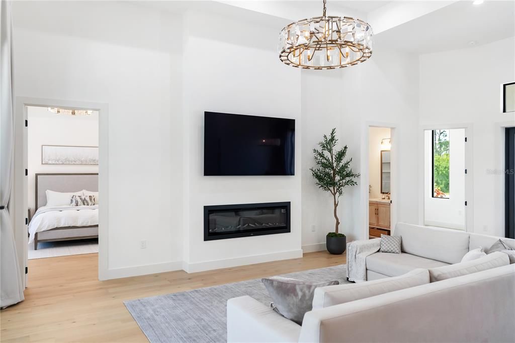 En Venta: $1,350,000 (3 camas, 3 baños, 2245 Pies cuadrados)