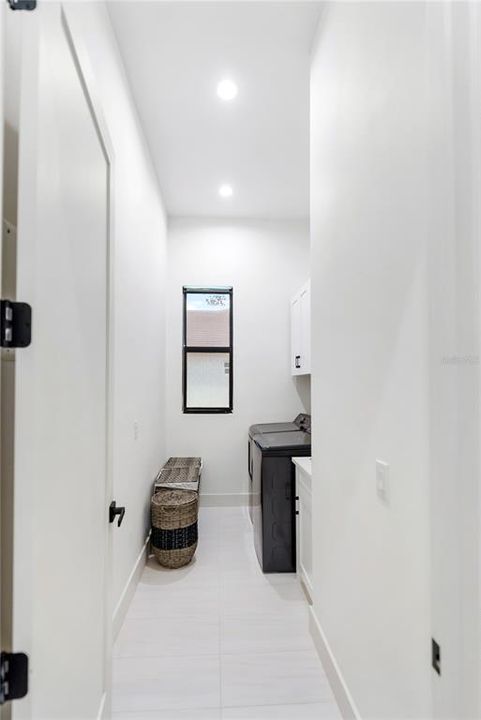 En Venta: $1,350,000 (3 camas, 3 baños, 2245 Pies cuadrados)