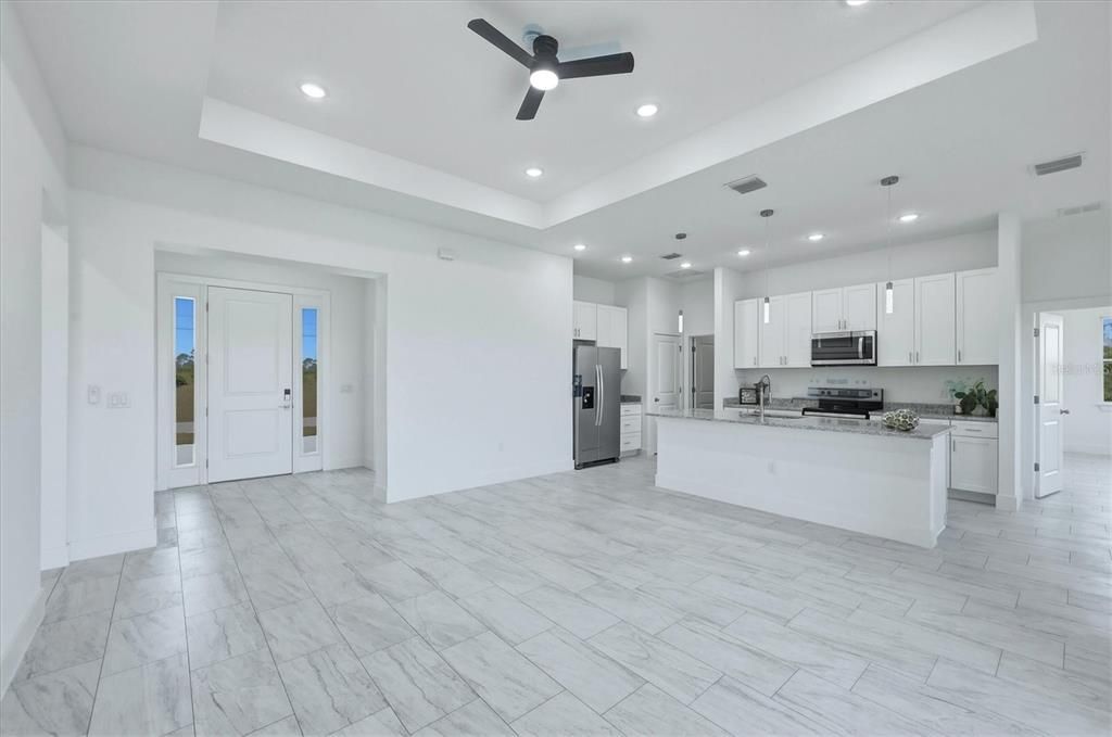 Activo con contrato: $325,000 (4 camas, 2 baños, 1855 Pies cuadrados)