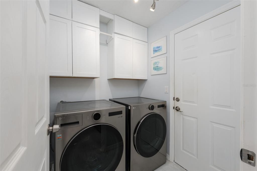 En Venta: $457,000 (3 camas, 2 baños, 1419 Pies cuadrados)