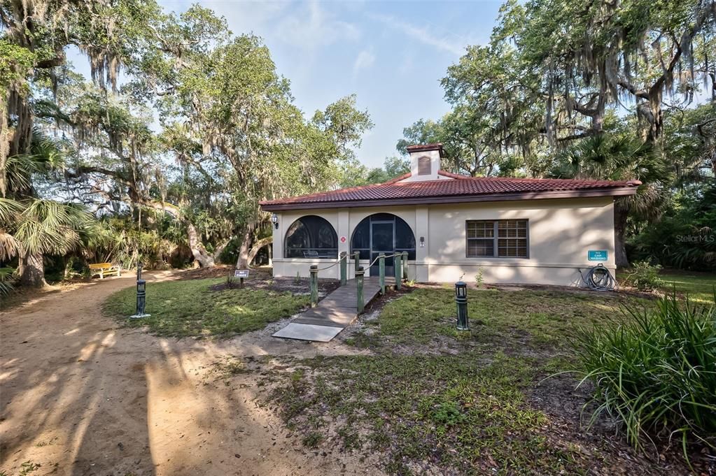 En Venta: $457,000 (3 camas, 2 baños, 1419 Pies cuadrados)