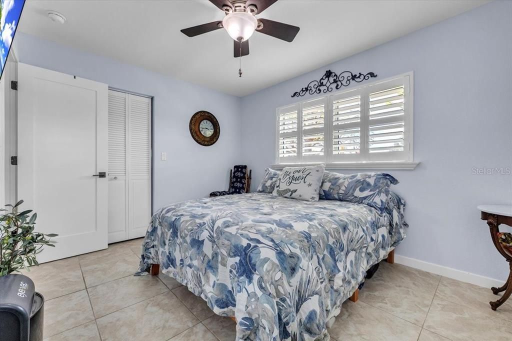 Active With Contract: $549,000 (3 beds, 2 baths, 1612 Square Feet)