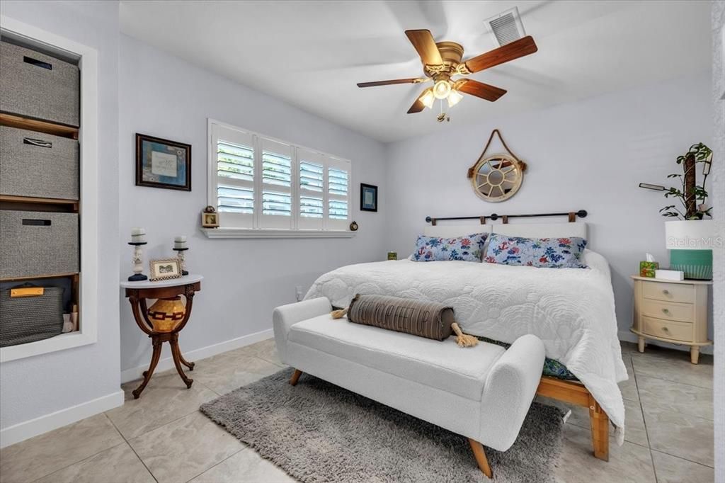 Active With Contract: $549,000 (3 beds, 2 baths, 1612 Square Feet)