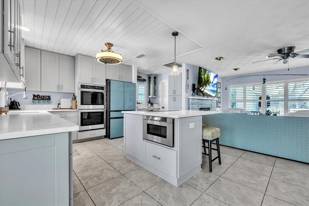 Active With Contract: $549,000 (3 beds, 2 baths, 1612 Square Feet)