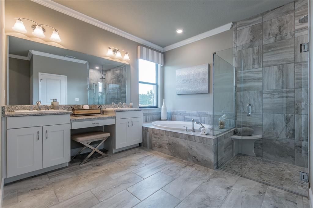 For Sale: $900,685 (4 beds, 3 baths, 2508 Square Feet)