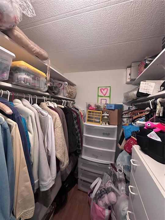 Activo con contrato: $149,900 (2 camas, 2 baños, 1200 Pies cuadrados)