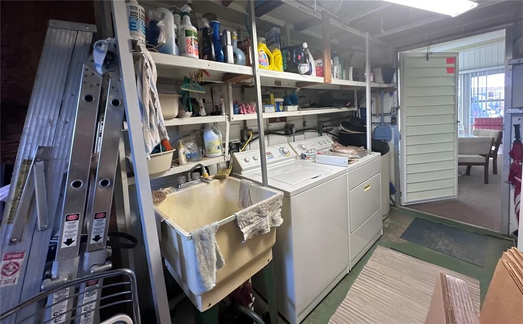 Activo con contrato: $149,900 (2 camas, 2 baños, 1200 Pies cuadrados)