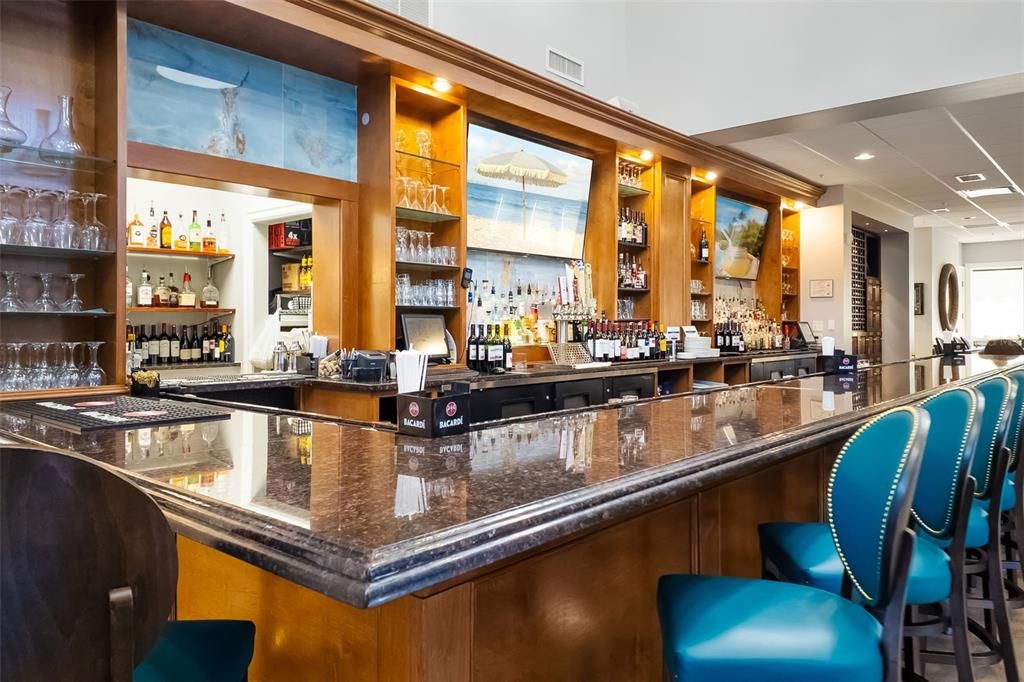 Под контрактом: $995,000 (3 спален, 3 ванн, 3240 Квадратных фут)