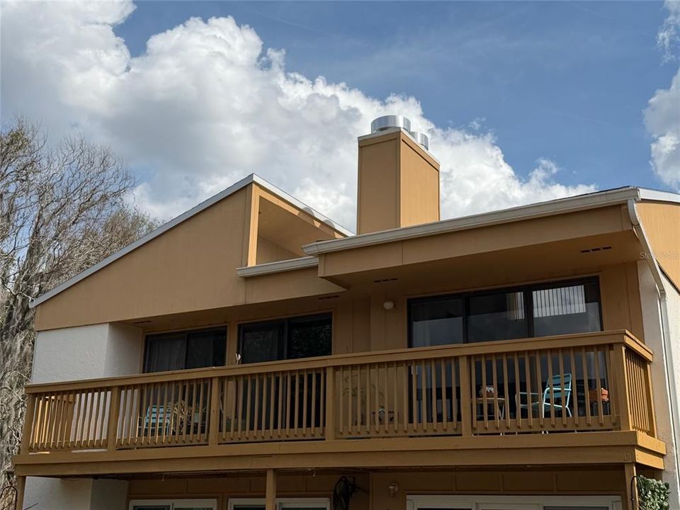 待售: $180,000 (2 贝兹, 2 浴室, 1071 平方英尺)