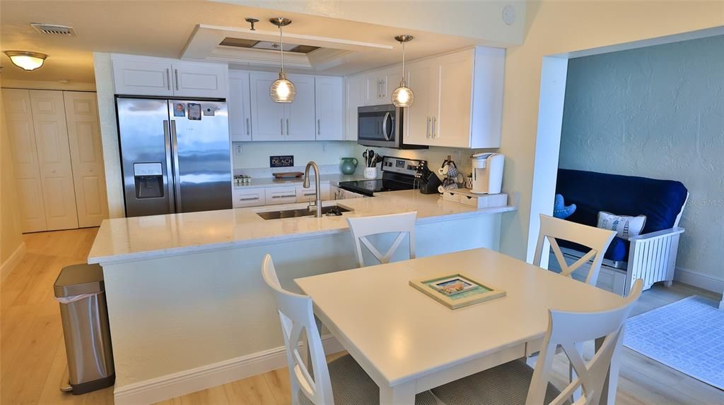 Activo con contrato: $545,000 (2 camas, 2 baños, 1200 Pies cuadrados)