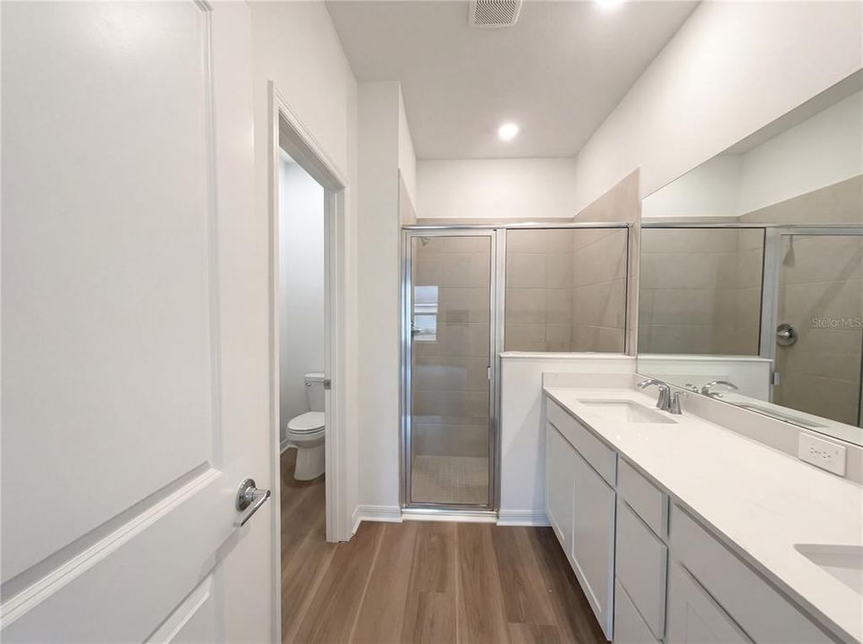 Active With Contract: $286,000 (4 beds, 3 baths, 1933 Square Feet)