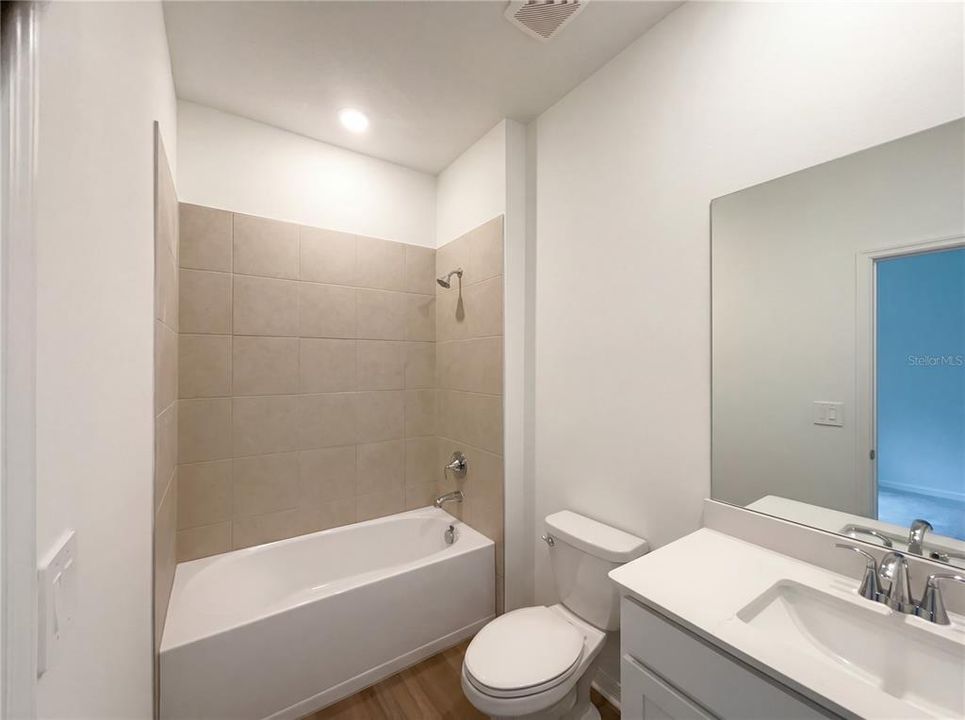 Active With Contract: $286,000 (4 beds, 3 baths, 1933 Square Feet)