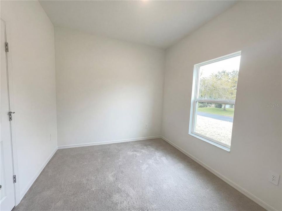 Active With Contract: $286,000 (4 beds, 3 baths, 1933 Square Feet)