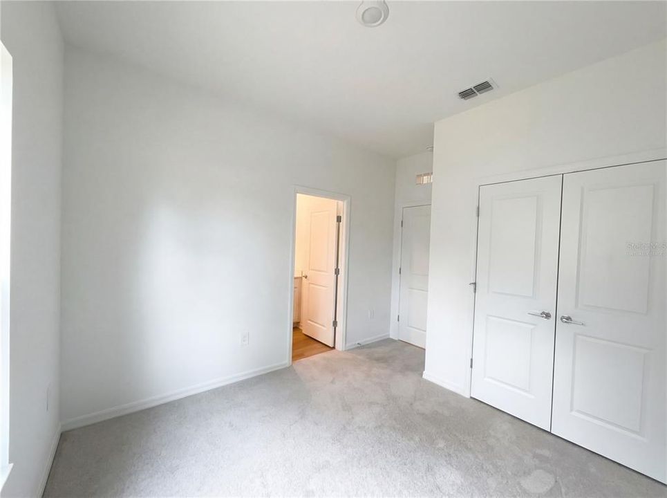 Active With Contract: $286,000 (4 beds, 3 baths, 1933 Square Feet)