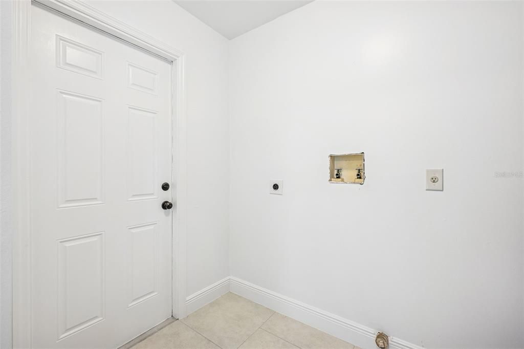 Activo con contrato: $315,000 (3 camas, 2 baños, 1152 Pies cuadrados)