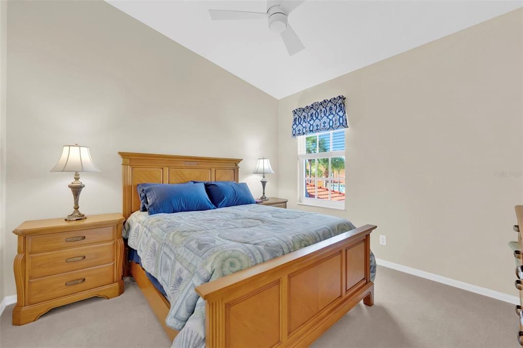 Active With Contract: $299,000 (2 beds, 2 baths, 1605 Square Feet)