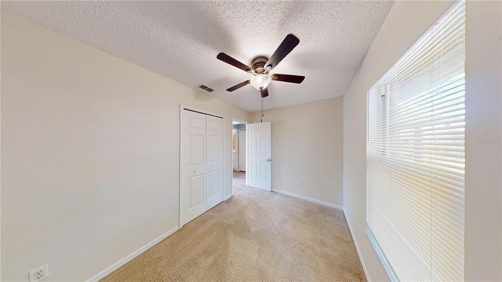 Active With Contract: $1,925 (3 beds, 2 baths, 1149 Square Feet)