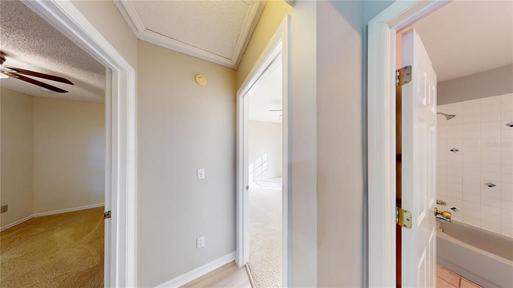 Active With Contract: $1,925 (3 beds, 2 baths, 1149 Square Feet)