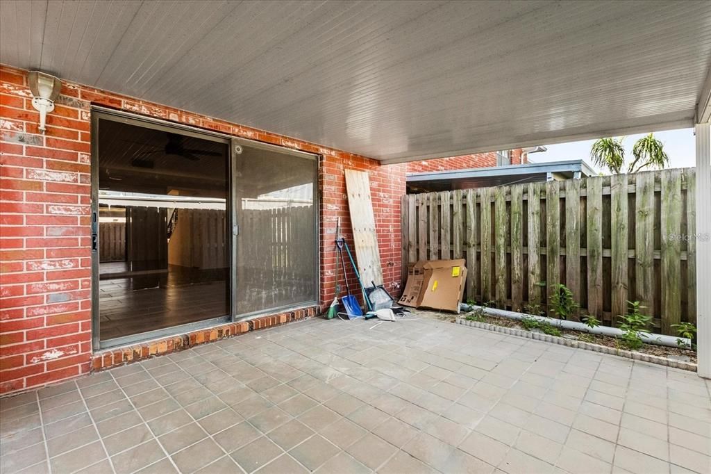 На продажу: $130,000 (2 спален, 2 ванн, 1386 Квадратных фут)
