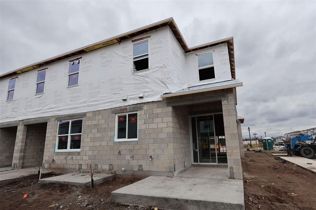 Active With Contract: $479,990 (3 beds, 2 baths, 1729 Square Feet)